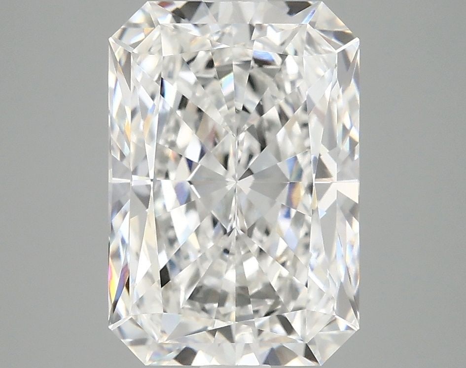 IGI Radiant 3.86ct E VVS2 - Loose Lab Diamond: IGI Radiant 3.86ct E VVS2 - Loose Lab Diamond Item Specifics: Source: This Is A Real Diamond Grown In A Lab Not Mined. Carat: 3.86 Cut: - Color: E Clarity: VVS2 Polish: EX Symmetry: EX Measurements: 1