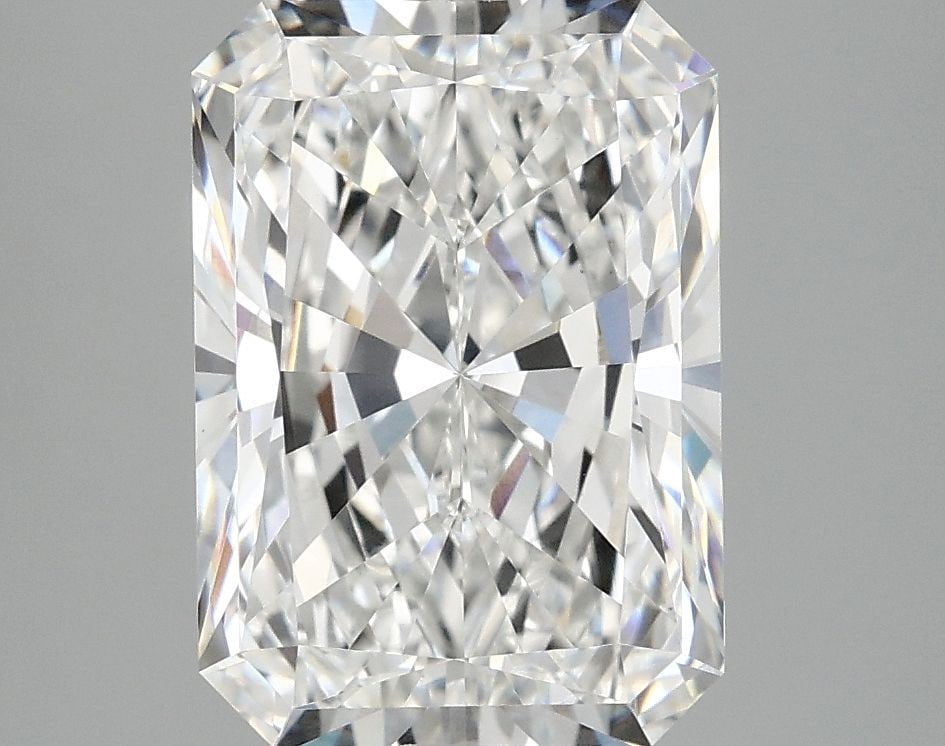 IGI Radiant 4.05ct E VVS2 - Loose Lab Diamond: IGI Radiant 4.05ct E VVS2 - Loose Lab Diamond Item Specifics: Source: This Is A Real Diamond Grown In A Lab Not Mined. Carat: 4.05 Cut: - Color: E Clarity: VVS2 Polish: EX Symmetry: EX Measurements: 1