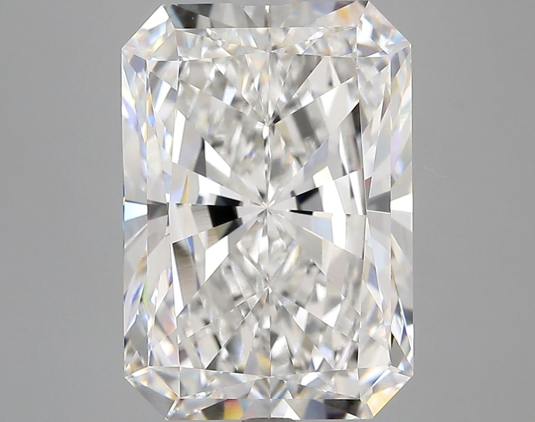 IGI Radiant 8.08ct E VVS2 - Loose Lab Diamond: IGI Radiant 8.08ct E VVS2 - Loose Lab Diamond Item Specifics: Source: This Is A Real Diamond Grown In A Lab Not Mined. Carat: 8.08 Cut: - Color: E Clarity: VVS2 Polish: EX Symmetry: EX Measurements: 1