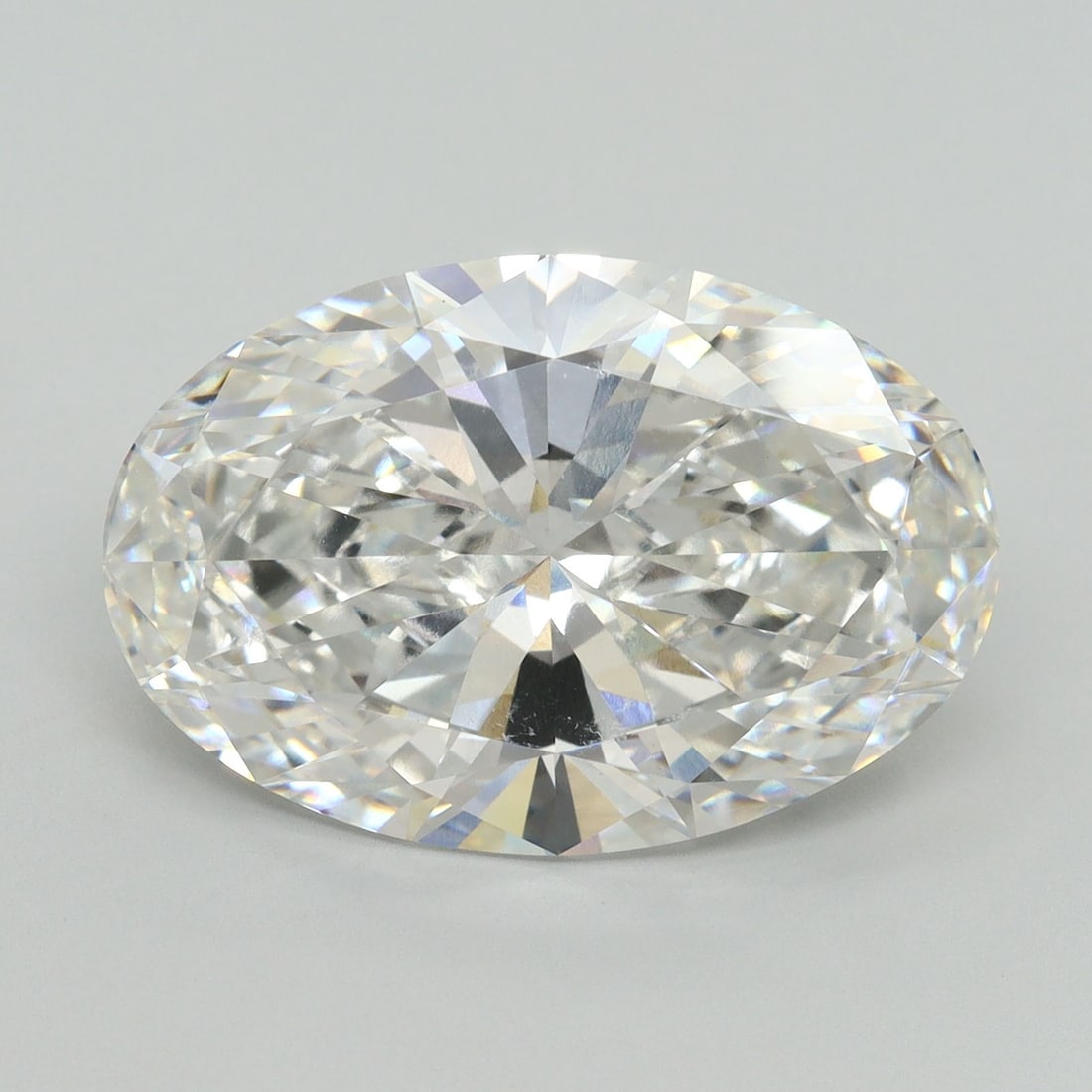 IGI Oval 9.12ct E VVS2 - Loose Lab Diamond: IGI Oval 9.12ct E VVS2 - Loose Lab Diamond Item Specifics: Source: This Is A Real Diamond Grown In A Lab Not Mined. Carat: 9.12 Cut: - Color: E Clarity: VVS2 Polish: EX Symmetry: EX Measurements: 17.8