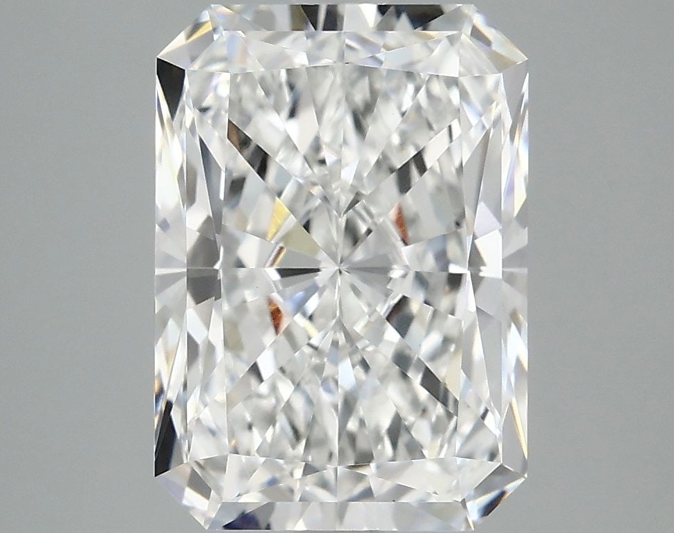IGI Radiant 4.16ct E VVS2 - Loose Lab Diamond: IGI Radiant 4.16ct E VVS2 - Loose Lab Diamond Item Specifics: Source: This Is A Real Diamond Grown In A Lab Not Mined. Carat: 4.16 Cut: - Color: E Clarity: VVS2 Polish: EX Symmetry: EX Measurements: 1