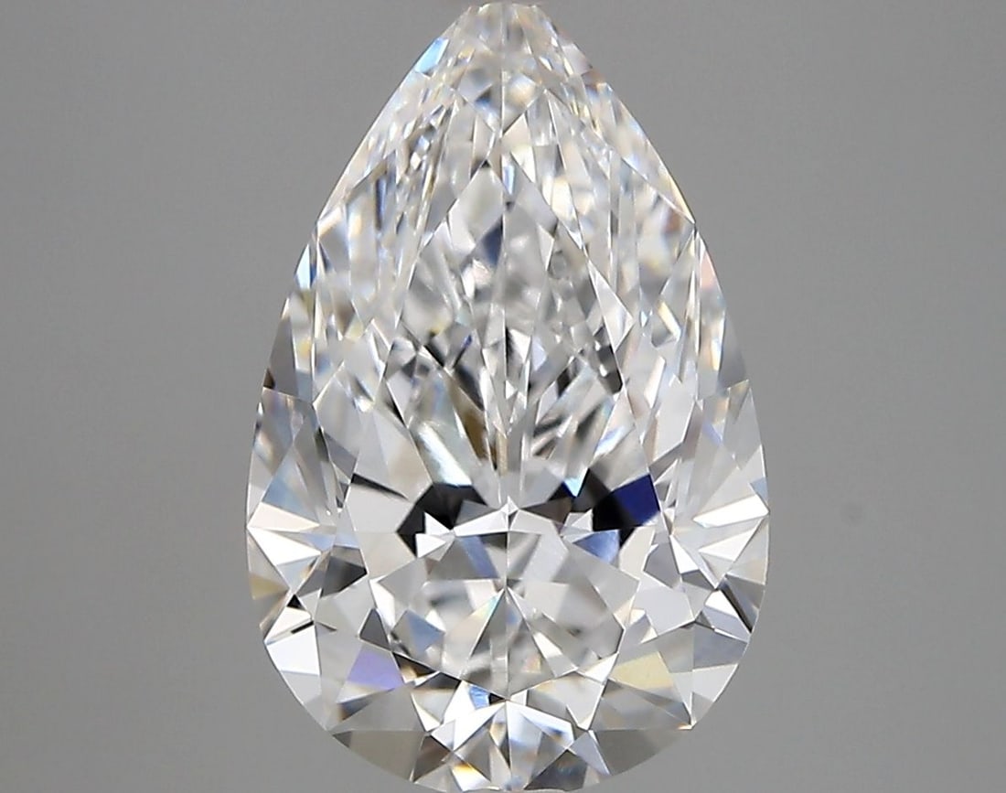 IGI Pear 3.83ct E VVS1 - Loose Lab Diamond: IGI Pear 3.83ct E VVS1 - Loose Lab Diamond Item Specifics: Source: This Is A Real Diamond Grown In A Lab Not Mined. Carat: 3.83 Cut: - Color: E Clarity: VVS1 Polish: EX Symmetry: EX Measurements: 13.7