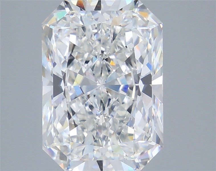 IGI Radiant 5.06ct E VVS2 - Loose Lab Diamond: IGI Radiant 5.06ct E VVS2 - Loose Lab Diamond Item Specifics: Source: This Is A Real Diamond Grown In A Lab Not Mined. Carat: 5.06 Cut: - Color: E Clarity: VVS2 Polish: EX Symmetry: EX Measurements: 1