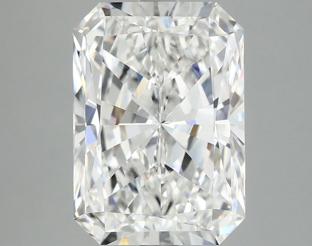 IGI Radiant 4.08ct E VVS2 - Loose Lab Diamond: IGI Radiant 4.08ct E VVS2 - Loose Lab Diamond Item Specifics: Source: This Is A Real Diamond Grown In A Lab Not Mined. Carat: 4.08 Cut: - Color: E Clarity: VVS2 Polish: EX Symmetry: EX Measurements: 1