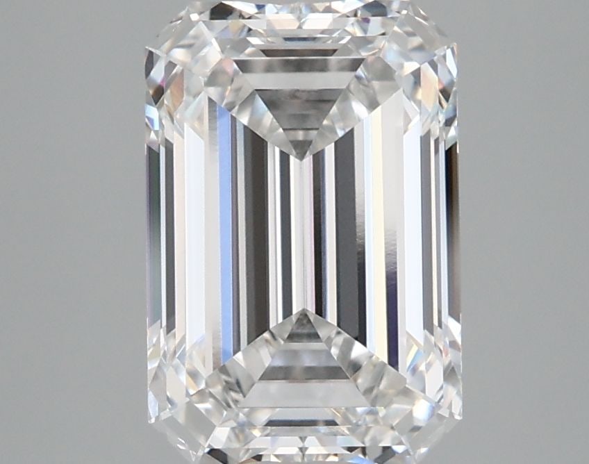 IGI Emerald 3.07ct E VVS1 - Loose Lab Diamond: IGI Emerald 3.07ct E VVS1 - Loose Lab Diamond Item Specifics: Source: This Is A Real Diamond Grown In A Lab Not Mined. Carat: 3.07 Cut: - Color: E Clarity: VVS1 Polish: EX Symmetry: EX Measurements: 1