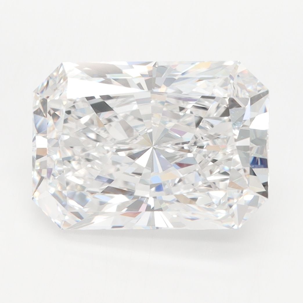 GIA Radiant 4.04ct D VVS1 - Loose Lab Diamond: GIA Radiant 4.04ct D VVS1 - Loose Lab Diamond Item Specifics: Source: This Is A Real Diamond Grown In A Lab Not Mined. Carat: 4.04 Cut: - Color: D Clarity: VVS1 Polish: EX Symmetry: EX Measurements: 1