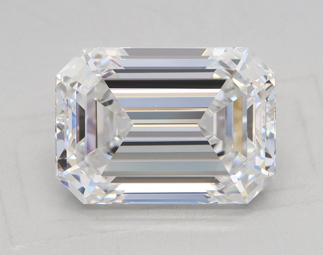 IGI Emerald 3.18ct D FL - Loose Lab Diamond: IGI Emerald 3.18ct D FL - Loose Lab Diamond Item Specifics: Source: This Is A Real Diamond Grown In A Lab Not Mined. Carat: 3.18 Cut: - Color: D Clarity: FL Polish: EX Symmetry: EX Measurements: 9.96L