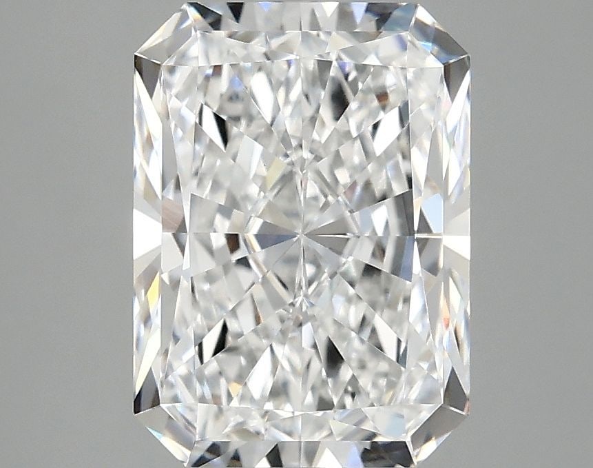 IGI Radiant 3.05ct E VVS2 - Loose Lab Diamond: IGI Radiant 3.05ct E VVS2 - Loose Lab Diamond Item Specifics: Source: This Is A Real Diamond Grown In A Lab Not Mined. Carat: 3.05 Cut: - Color: E Clarity: VVS2 Polish: EX Symmetry: EX Measurements: 1