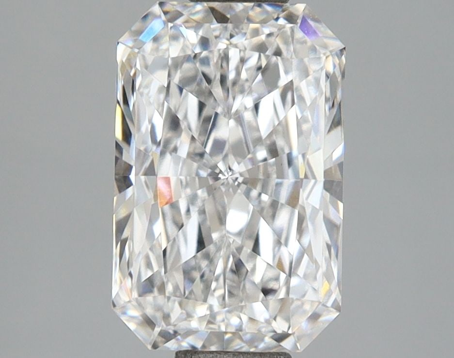 IGI Radiant 2.05ct D VVS1 - Loose Lab Diamond: IGI Radiant 2.05ct D VVS1 - Loose Lab Diamond Item Specifics: Source: This Is A Real Diamond Grown In A Lab Not Mined. Carat: 2.05 Cut: - Color: D Clarity: VVS1 Polish: EX Symmetry: EX Measurements: 9