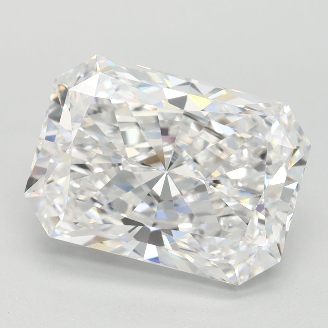 IGI Radiant 4.06ct D IF - Loose Lab Diamond: IGI Radiant 4.06ct D IF - Loose Lab Diamond Item Specifics: Source: This Is A Real Diamond Grown In A Lab Not Mined. Carat: 4.06 Cut: - Color: D Clarity: IF Polish: EX Symmetry: EX Measurements: 11.24