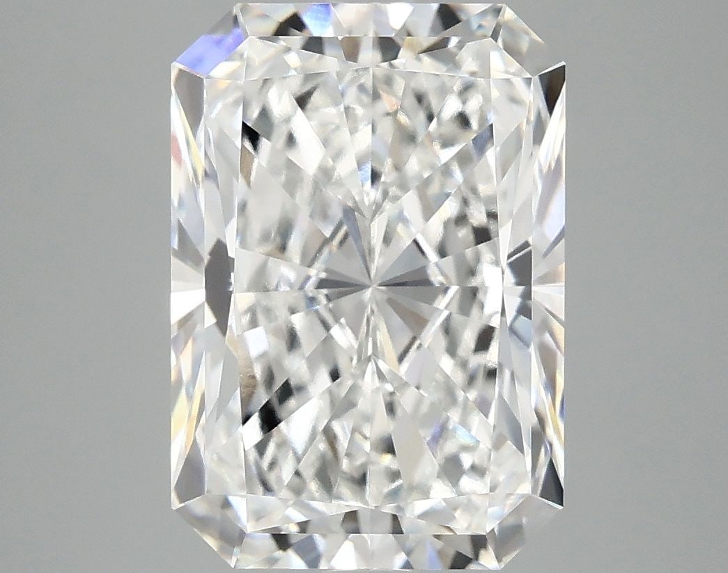 IGI Radiant 5.08ct E VVS2 - Loose Lab Diamond: IGI Radiant 5.08ct E VVS2 - Loose Lab Diamond Item Specifics: Source: This Is A Real Diamond Grown In A Lab Not Mined. Carat: 5.08 Cut: - Color: E Clarity: VVS2 Polish: EX Symmetry: EX Measurements: 1