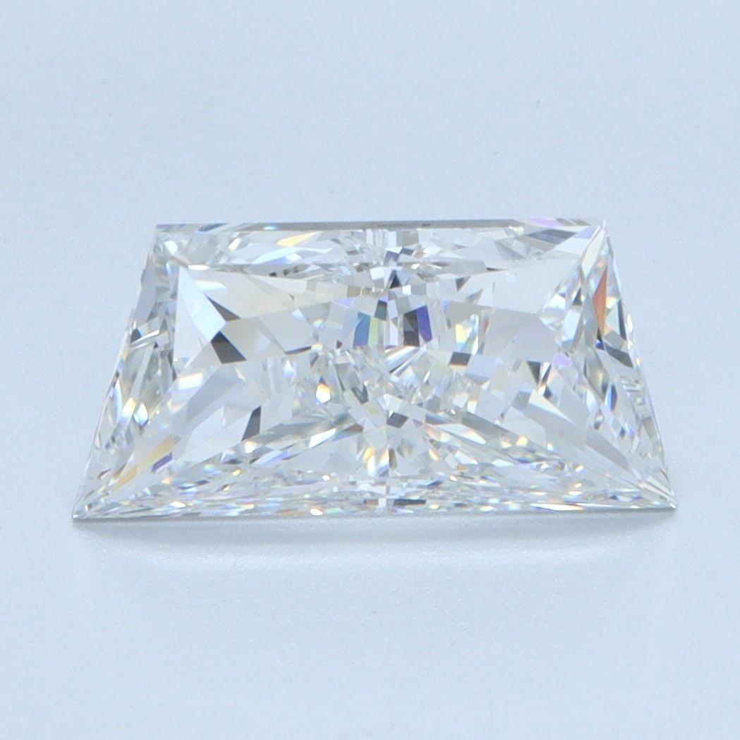 IGI Trapezoid 2.06ct F VVS2 - Loose Lab Diamond: IGI Trapezoid 2.06ct F VVS2 - Loose Lab Diamond Item Specifics: Source: This Is A Real Diamond Grown In A Lab Not Mined. Carat: 2.06 Cut: - Color: F Clarity: VVS2 Polish: EX Symmetry: EX Measurements: