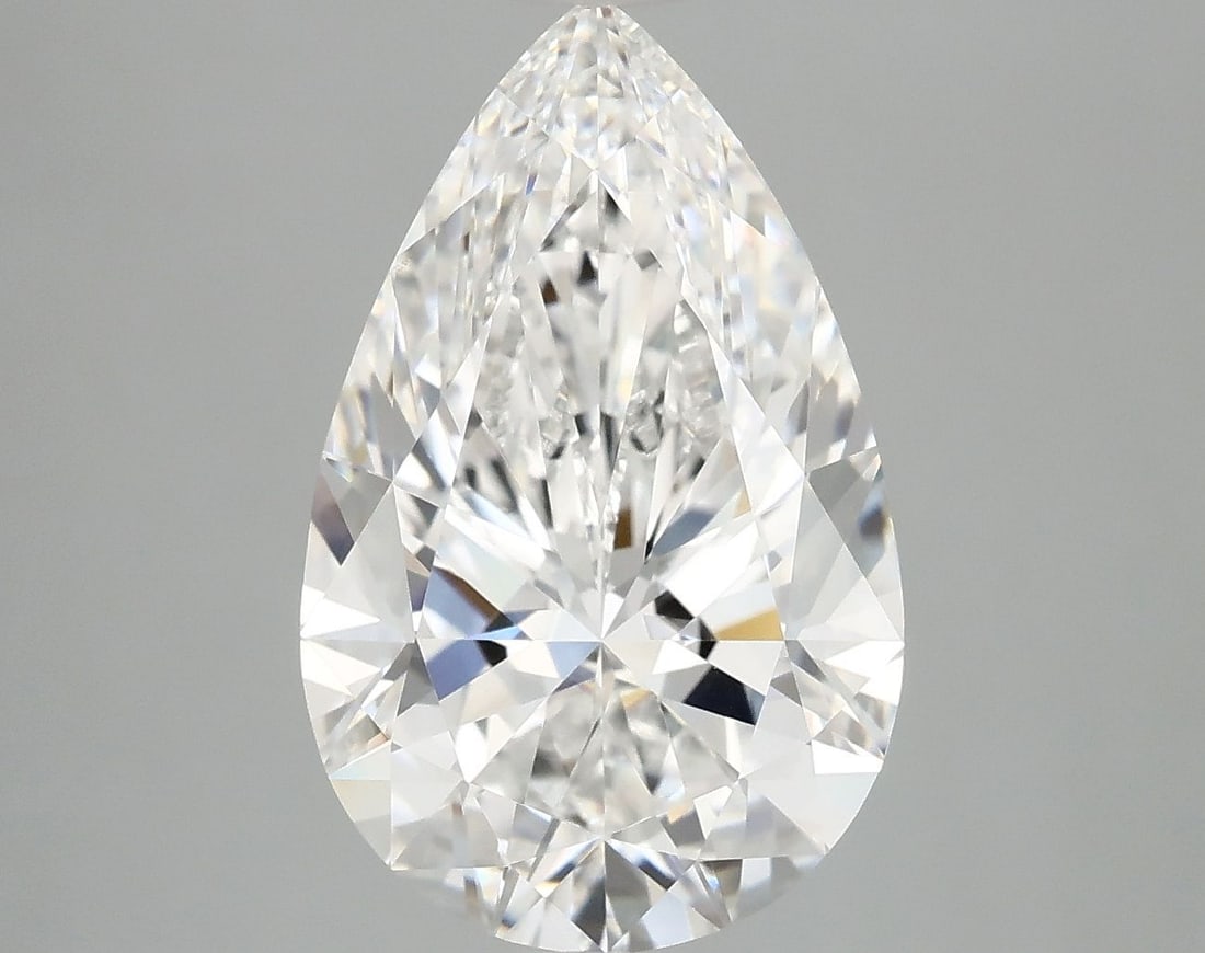 IGI Pear 3.98ct E VVS2 - Loose Lab Diamond: IGI Pear 3.98ct E VVS2 - Loose Lab Diamond Item Specifics: Source: This Is A Real Diamond Grown In A Lab Not Mined. Carat: 3.98 Cut: - Color: E Clarity: VVS2 Polish: EX Symmetry: EX Measurements: 13.9