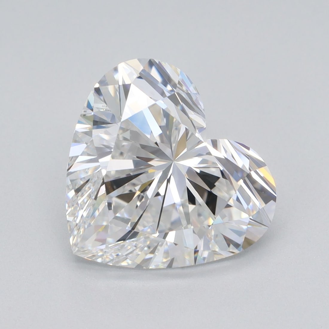 IGI Heart 2.69ct E VVS1 - Loose Lab Diamond: IGI Heart 2.69ct E VVS1 - Loose Lab Diamond Item Specifics: Source: This Is A Real Diamond Grown In A Lab Not Mined. Carat: 2.69 Cut: - Color: E Clarity: VVS1 Polish: EX Symmetry: EX Measurements: 8.7