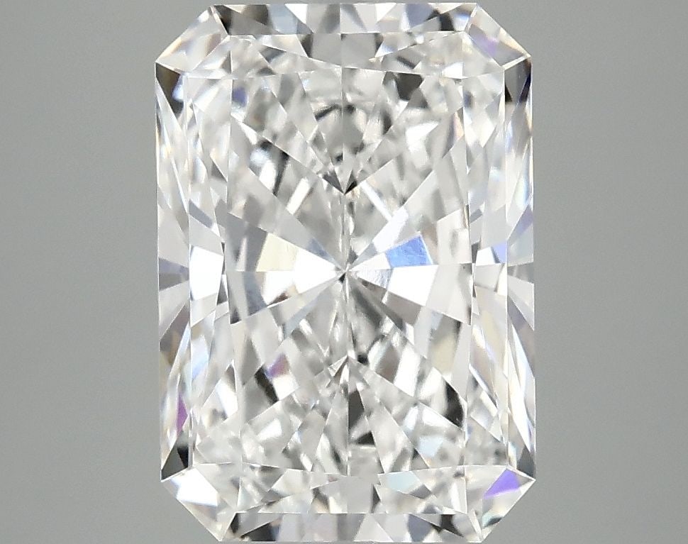 IGI Radiant 4.08ct E VVS2 - Loose Lab Diamond: IGI Radiant 4.08ct E VVS2 - Loose Lab Diamond Item Specifics: Source: This Is A Real Diamond Grown In A Lab Not Mined. Carat: 4.08 Cut: - Color: E Clarity: VVS2 Polish: EX Symmetry: EX Measurements: 1