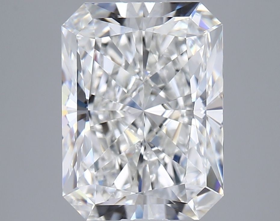 IGI Radiant 2.61ct E VVS1 - Loose Lab Diamond: IGI Radiant 2.61ct E VVS1 - Loose Lab Diamond Item Specifics: Source: This Is A Real Diamond Grown In A Lab Not Mined. Carat: 2.61 Cut: - Color: E Clarity: VVS1 Polish: EX Symmetry: EX Measurements: 9