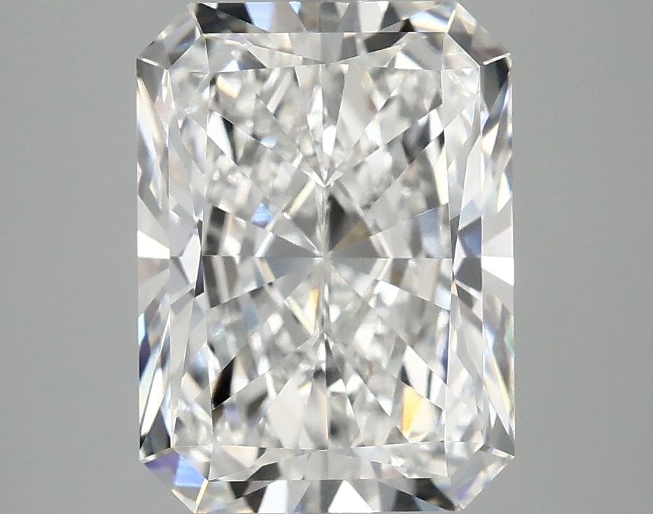 IGI Radiant 4.05ct E VVS2 - Loose Lab Diamond: IGI Radiant 4.05ct E VVS2 - Loose Lab Diamond Item Specifics: Source: This Is A Real Diamond Grown In A Lab Not Mined. Carat: 4.05 Cut: - Color: E Clarity: VVS2 Polish: EX Symmetry: EX Measurements: 1