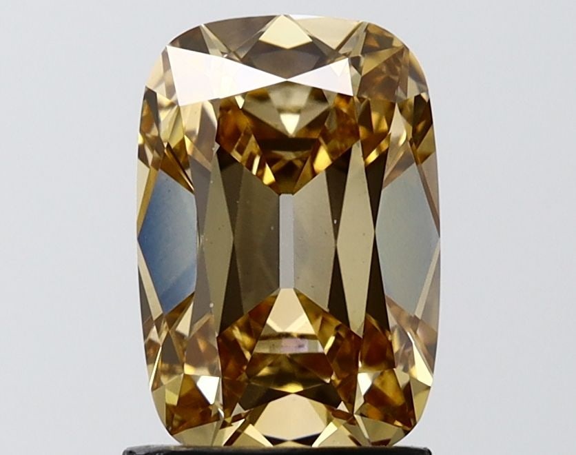 IGI Cushion 2.07ct Very Light Brown VVS2 - Loose Lab Diamond: IGI Cushion 2.07ct Very Light Brown VVS2 - Loose Lab Diamond Item Specifics: Source: This Is A Real Diamond Grown In A Lab Not Mined. Carat: 2.07 Cut: - Color: Very Light Brown Clarity: VVS2 Polish: E