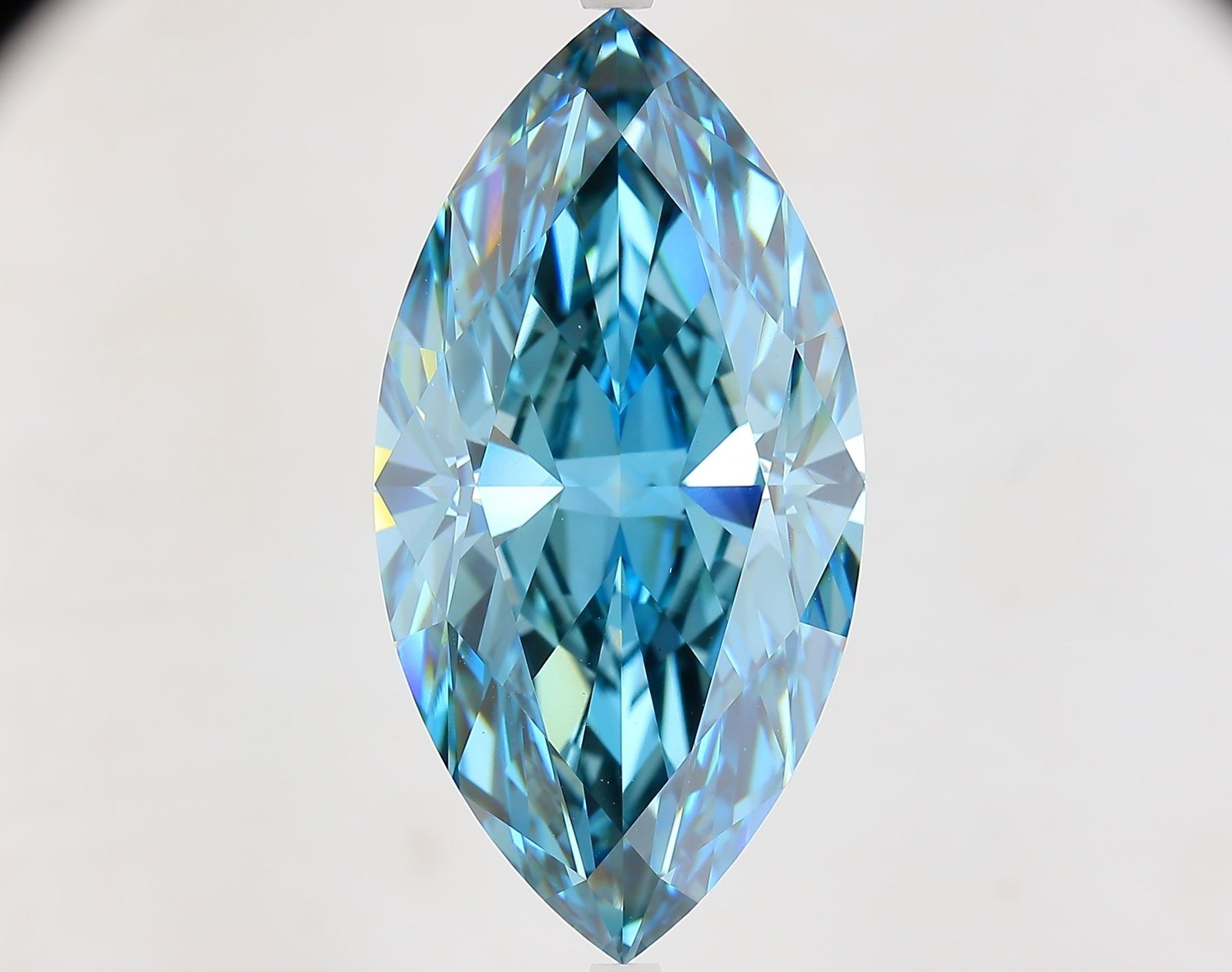 IGI Marquise 15.06ct Fancy Vivid Blue VVS2 - Loose Lab Diamond: IGI Marquise 15.06ct Fancy Vivid Blue VVS2 - Loose Lab Diamond Item Specifics: Source: This Is A Real Diamond Grown In A Lab Not Mined. Carat: 15.06 Cut: - Color: Fancy Vivid Blue Clarity: VVS2