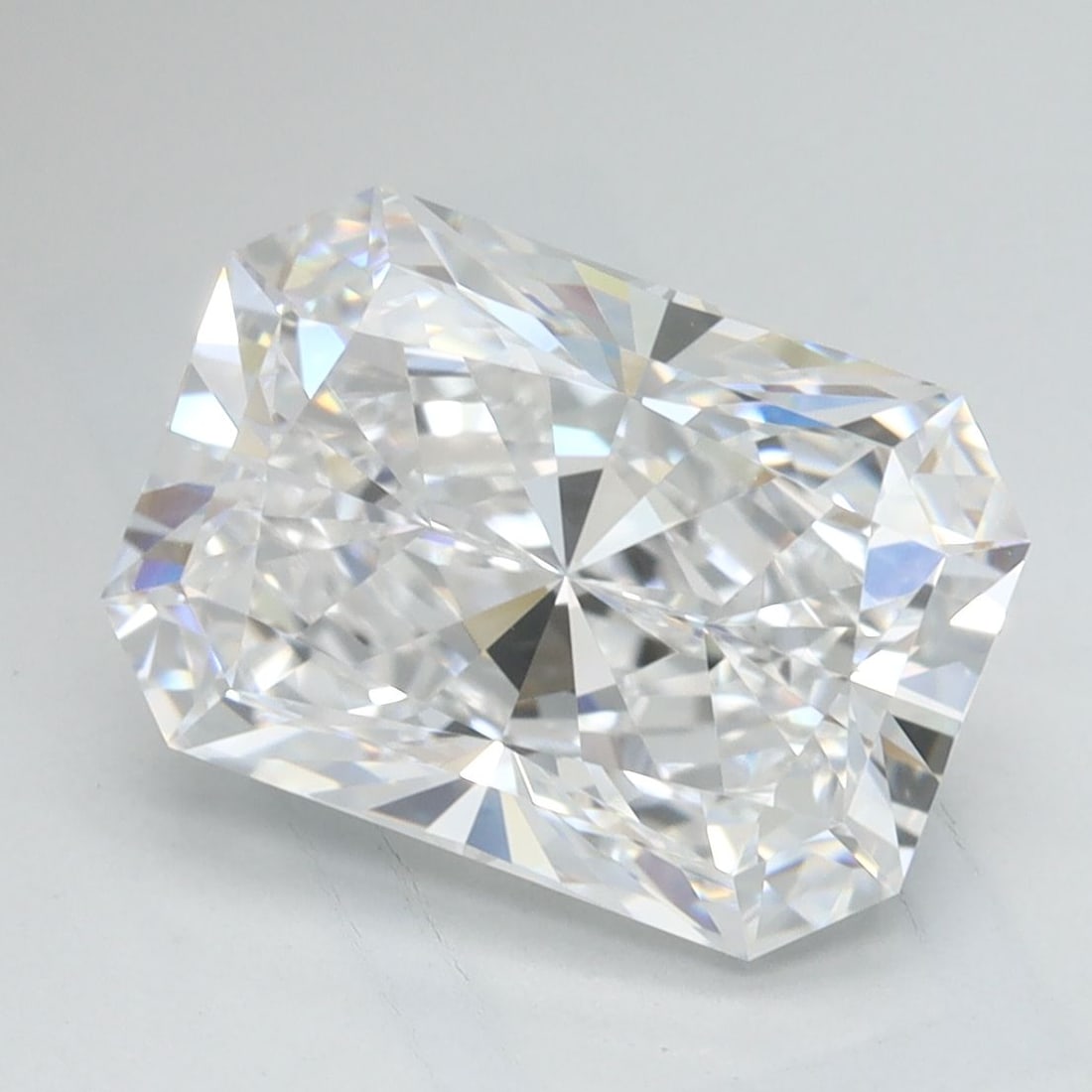 GCAL Radiant 3.16ct D IF - Loose Lab Diamond: GCAL Radiant 3.16ct D IF - Loose Lab Diamond Item Specifics: Source: This Is A Real Diamond Grown In A Lab Not Mined. Carat: 3.16 Cut: - Color: D Clarity: IF Polish: EX Symmetry: EX Measurements: 10.1