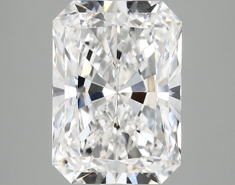IGI Radiant 3.09ct E VVS2 - Loose Lab Diamond: IGI Radiant 3.09ct E VVS2 - Loose Lab Diamond Item Specifics: Source: This Is A Real Diamond Grown In A Lab Not Mined. Carat: 3.09 Cut: - Color: E Clarity: VVS2 Polish: EX Symmetry: EX Measurements: 1