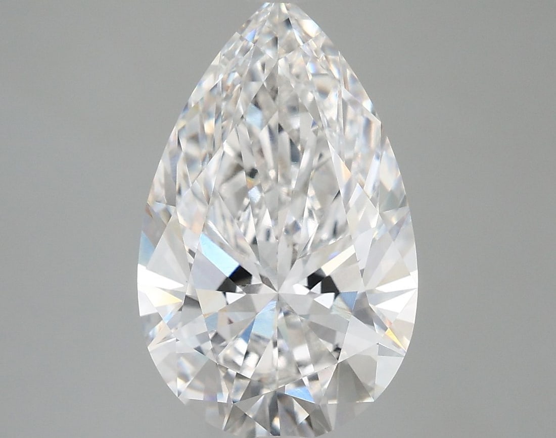 IGI Pear 4.27ct E VVS2 - Loose Lab Diamond: IGI Pear 4.27ct E VVS2 - Loose Lab Diamond Item Specifics: Source: This Is A Real Diamond Grown In A Lab Not Mined. Carat: 4.27 Cut: - Color: E Clarity: VVS2 Polish: EX Symmetry: EX Measurements: 14.7