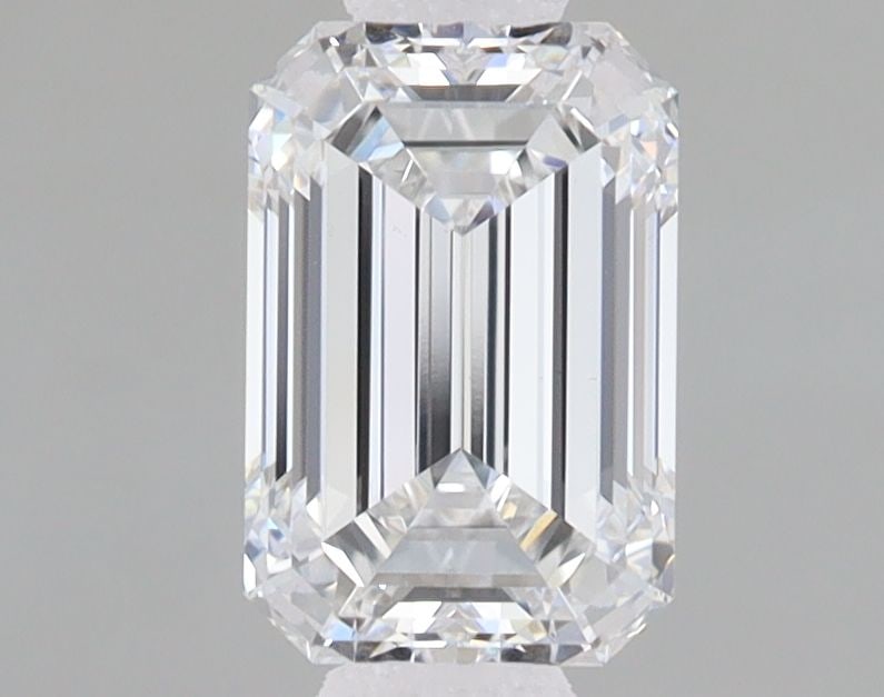 IGI Emerald 1.52ct E VVS2 - Loose Lab Diamond: IGI Emerald 1.52ct E VVS2 - Loose Lab Diamond Item Specifics: Source: This Is A Real Diamond Grown In A Lab Not Mined. Carat: 1.52 Cut: - Color: E Clarity: VVS2 Polish: EX Symmetry: EX Measurements: 7