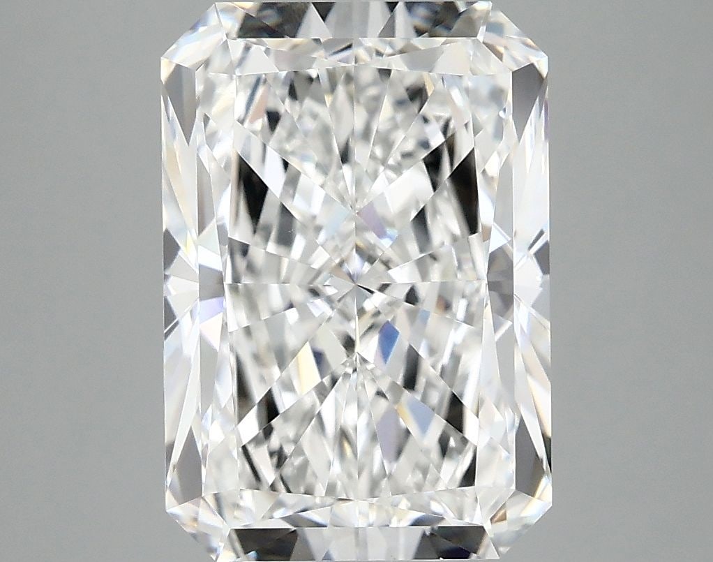IGI Radiant 4.88ct E VVS2 - Loose Lab Diamond: IGI Radiant 4.88ct E VVS2 - Loose Lab Diamond Item Specifics: Source: This Is A Real Diamond Grown In A Lab Not Mined. Carat: 4.88 Cut: - Color: E Clarity: VVS2 Polish: EX Symmetry: EX Measurements: 1