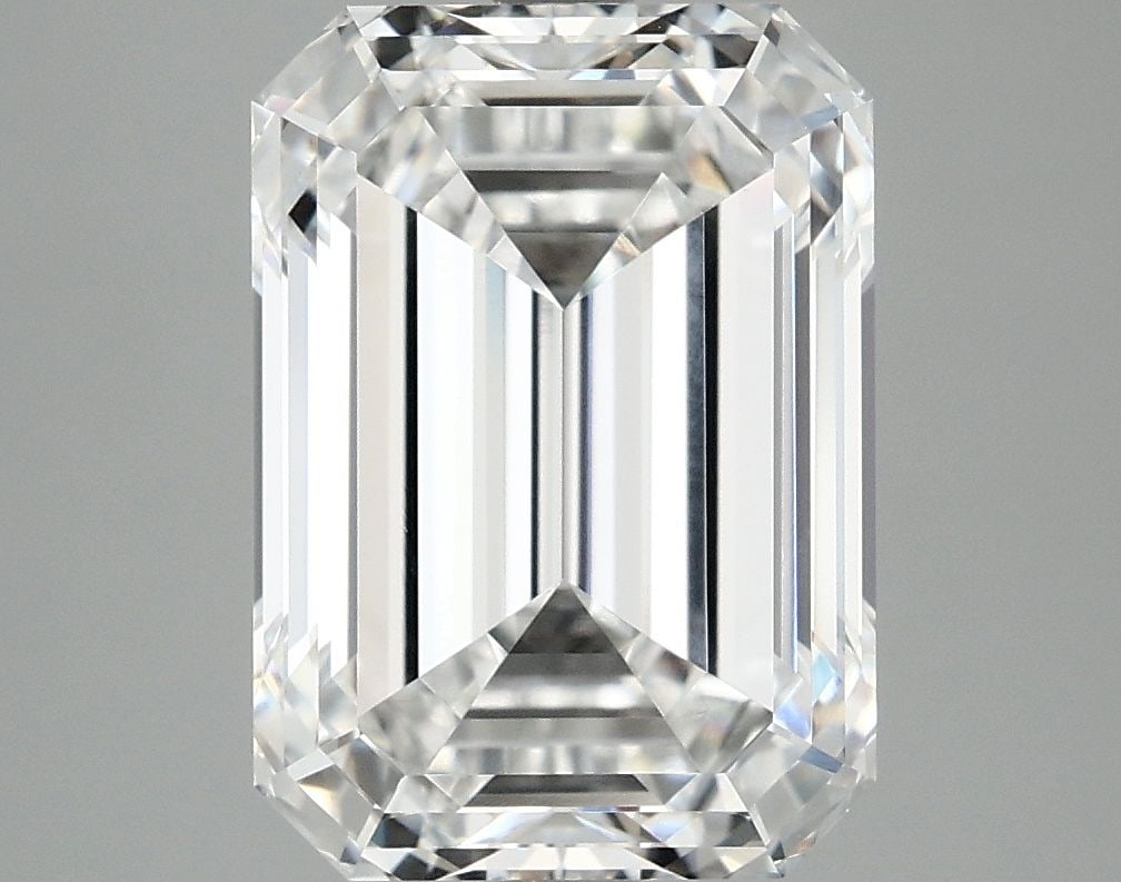 IGI Emerald 5.74ct D VVS2 - Loose Lab Diamond: IGI Emerald 5.74ct D VVS2 - Loose Lab Diamond Item Specifics: Source: This Is A Real Diamond Grown In A Lab Not Mined. Carat: 5.74 Cut: - Color: D Clarity: VVS2 Polish: EX Symmetry: EX Measurements: 1