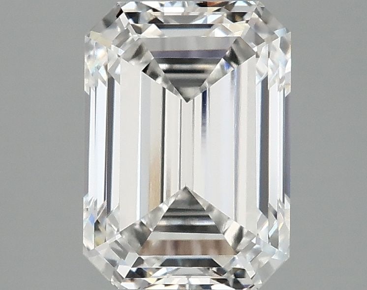 IGI Emerald 2.52ct E VVS2 - Loose Lab Diamond: IGI Emerald 2.52ct E VVS2 - Loose Lab Diamond Item Specifics: Source: This Is A Real Diamond Grown In A Lab Not Mined. Carat: 2.52 Cut: - Color: E Clarity: VVS2 Polish: EX Symmetry: EX Measurements: 8
