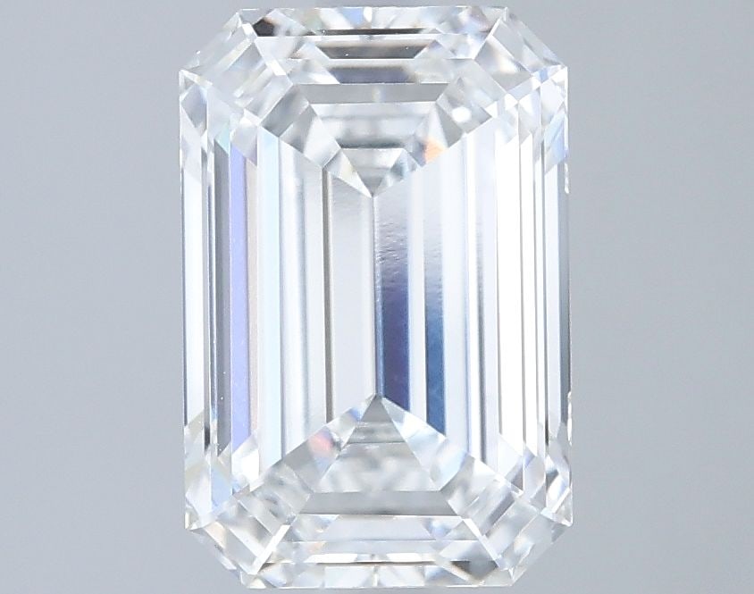 IGI Emerald 2.52ct E VVS1 - Loose Lab Diamond: IGI Emerald 2.52ct E VVS1 - Loose Lab Diamond Item Specifics: Source: This Is A Real Diamond Grown In A Lab Not Mined. Carat: 2.52 Cut: - Color: E Clarity: VVS1 Polish: EX Symmetry: EX Measurements: 9