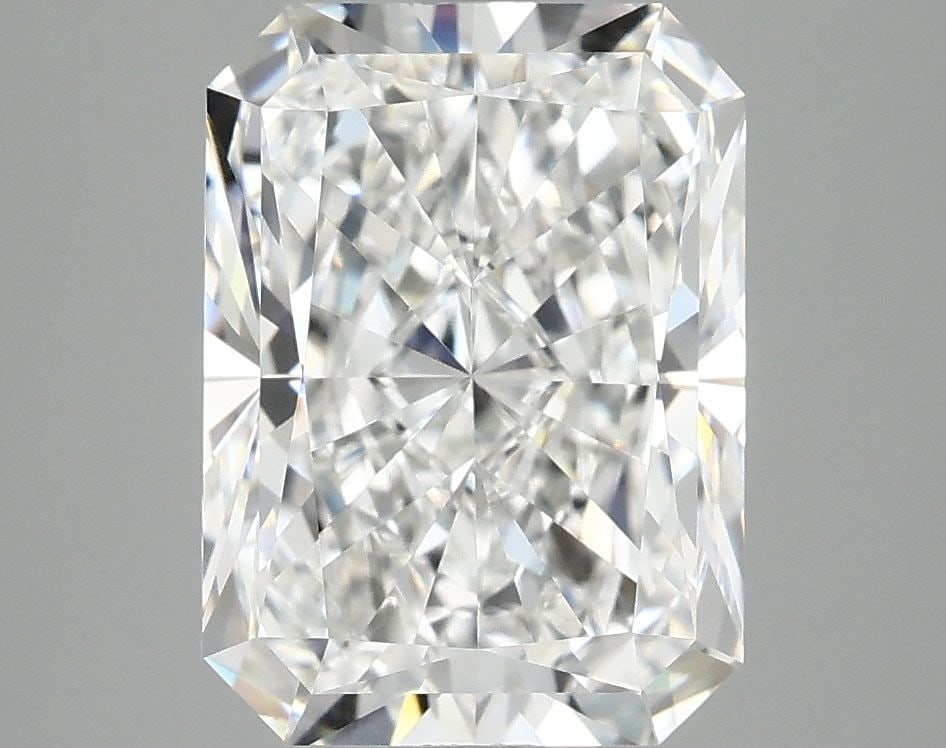 IGI Radiant 4.02ct E VVS2 - Loose Lab Diamond: IGI Radiant 4.02ct E VVS2 - Loose Lab Diamond Item Specifics: Source: This Is A Real Diamond Grown In A Lab Not Mined. Carat: 4.02 Cut: - Color: E Clarity: VVS2 Polish: EX Symmetry: EX Measurements: 1
