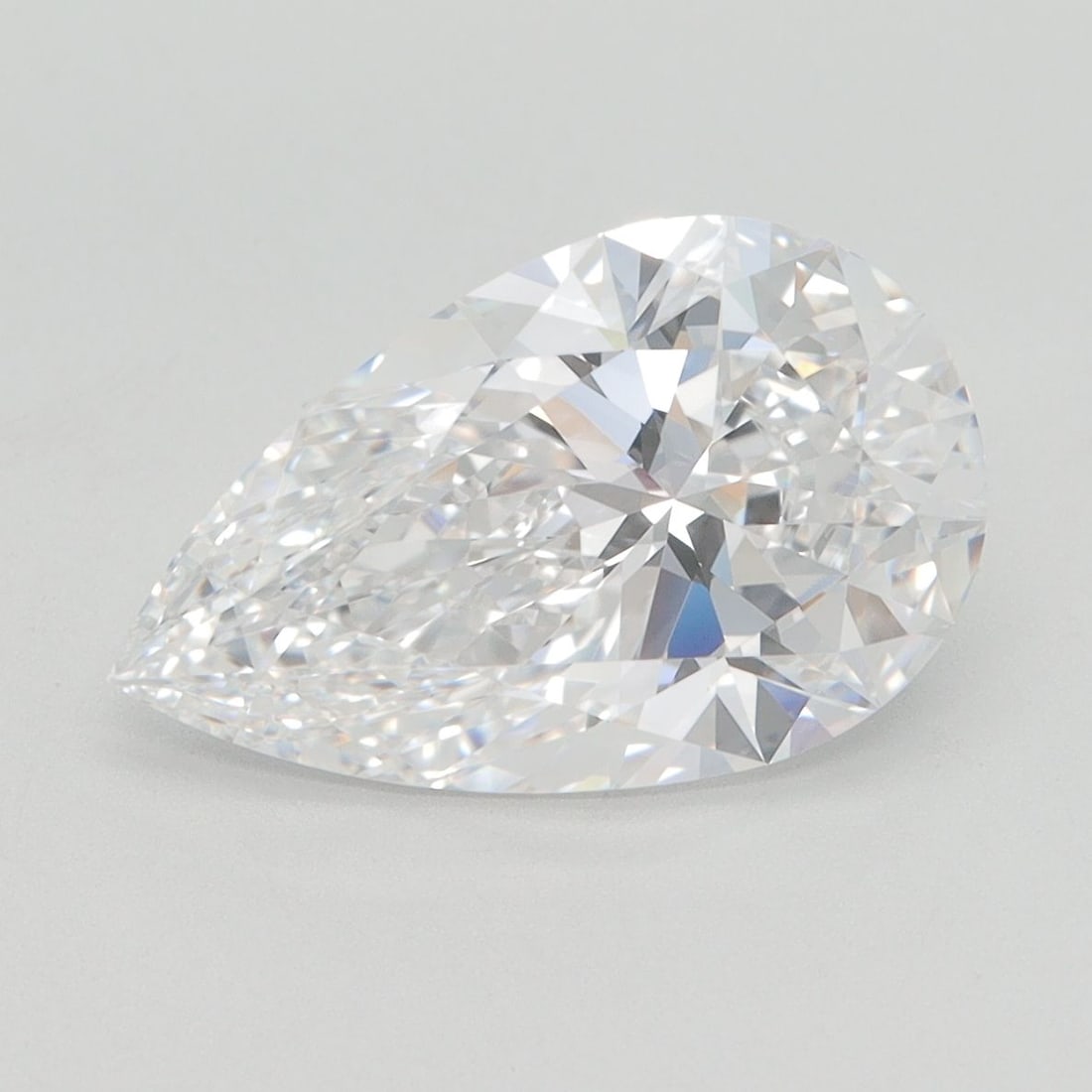GIA Pear 3.02ct D VVS1 - Loose Lab Diamond: GIA Pear 3.02ct D VVS1 - Loose Lab Diamond Item Specifics: Source: This Is A Real Diamond Grown In A Lab Not Mined. Carat: 3.02 Cut: - Color: D Clarity: VVS1 Polish: EX Symmetry: EX Measurements: 13.0