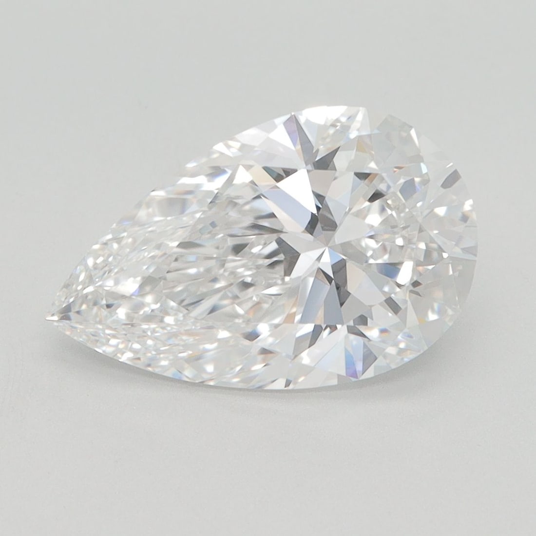 GIA Pear 3.02ct E IF - Loose Lab Diamond: GIA Pear 3.02ct E IF - Loose Lab Diamond Item Specifics: Source: This Is A Real Diamond Grown In A Lab Not Mined. Carat: 3.02 Cut: - Color: E Clarity: IF Polish: EX Symmetry: EX Measurements: 13.02L X