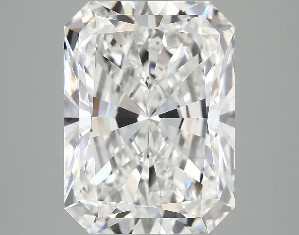 IGI Radiant 4.09ct D VVS2 - Loose Lab Diamond: IGI Radiant 4.09ct D VVS2 - Loose Lab Diamond Item Specifics: Source: This Is A Real Diamond Grown In A Lab Not Mined. Carat: 4.09 Cut: - Color: D Clarity: VVS2 Polish: EX Symmetry: EX Measurements: 1