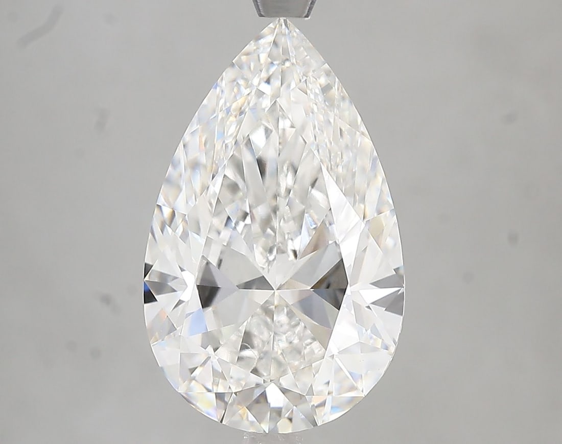 IGI Pear 4.95ct F VVS2 - Loose Lab Diamond: IGI Pear 4.95ct F VVS2 - Loose Lab Diamond Item Specifics: Source: This Is A Real Diamond Grown In A Lab Not Mined. Carat: 4.95 Cut: - Color: F Clarity: VVS2 Polish: EX Symmetry: EX Measurements: 15.2