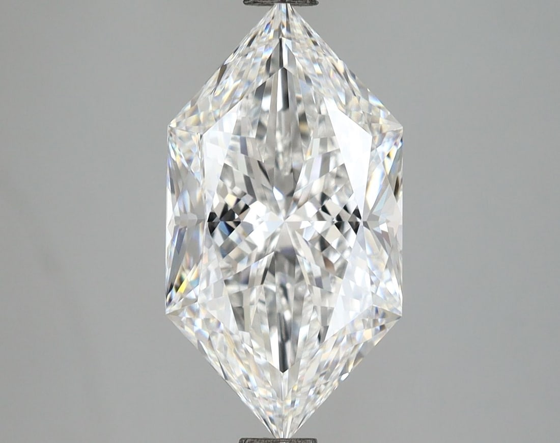 IGI Hexagonal 3.96ct D VVS2 - Loose Lab Diamond: IGI Hexagonal 3.96ct D VVS2 - Loose Lab Diamond Item Specifics: Source: This Is A Real Diamond Grown In A Lab Not Mined. Carat: 3.96 Cut: - Color: D Clarity: VVS2 Polish: EX Symmetry: EX Measurements: