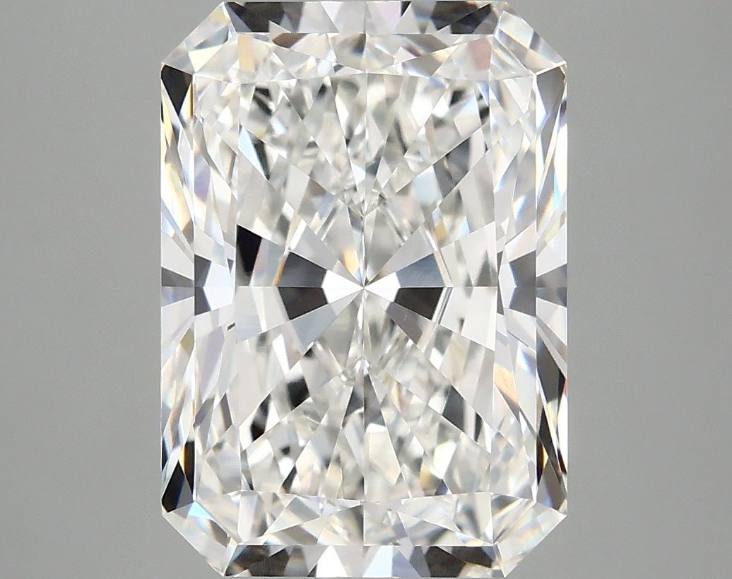 IGI Radiant 4.96ct E VVS2 - Loose Lab Diamond: IGI Radiant 4.96ct E VVS2 - Loose Lab Diamond Item Specifics: Source: This Is A Real Diamond Grown In A Lab Not Mined. Carat: 4.96 Cut: - Color: E Clarity: VVS2 Polish: EX Symmetry: EX Measurements: 1