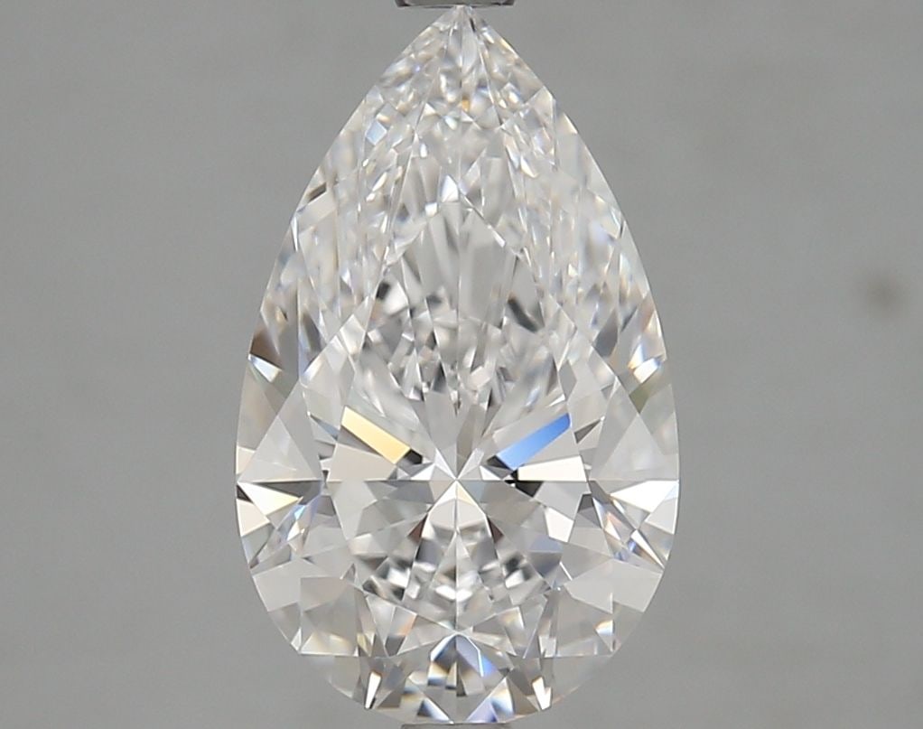 GIA Pear 3.08ct D VVS2 - Loose Lab Diamond: GIA Pear 3.08ct D VVS2 - Loose Lab Diamond Item Specifics: Source: This Is A Real Diamond Grown In A Lab Not Mined. Carat: 3.08 Cut: - Color: D Clarity: VVS2 Polish: EX Symmetry: EX Measurements: 13.1