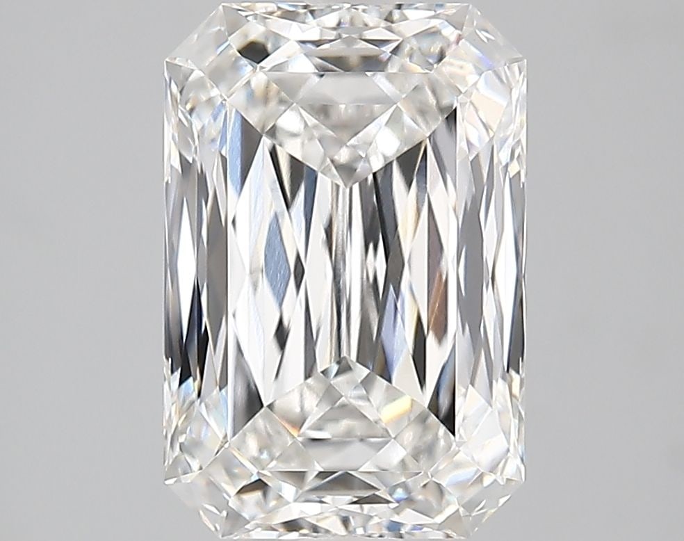 IGI Radiant 4.31ct E VVS2 - Loose Lab Diamond: IGI Radiant 4.31ct E VVS2 - Loose Lab Diamond Item Specifics: Source: This Is A Real Diamond Grown In A Lab Not Mined. Carat: 4.31 Cut: - Color: E Clarity: VVS2 Polish: EX Symmetry: EX Measurements: 1