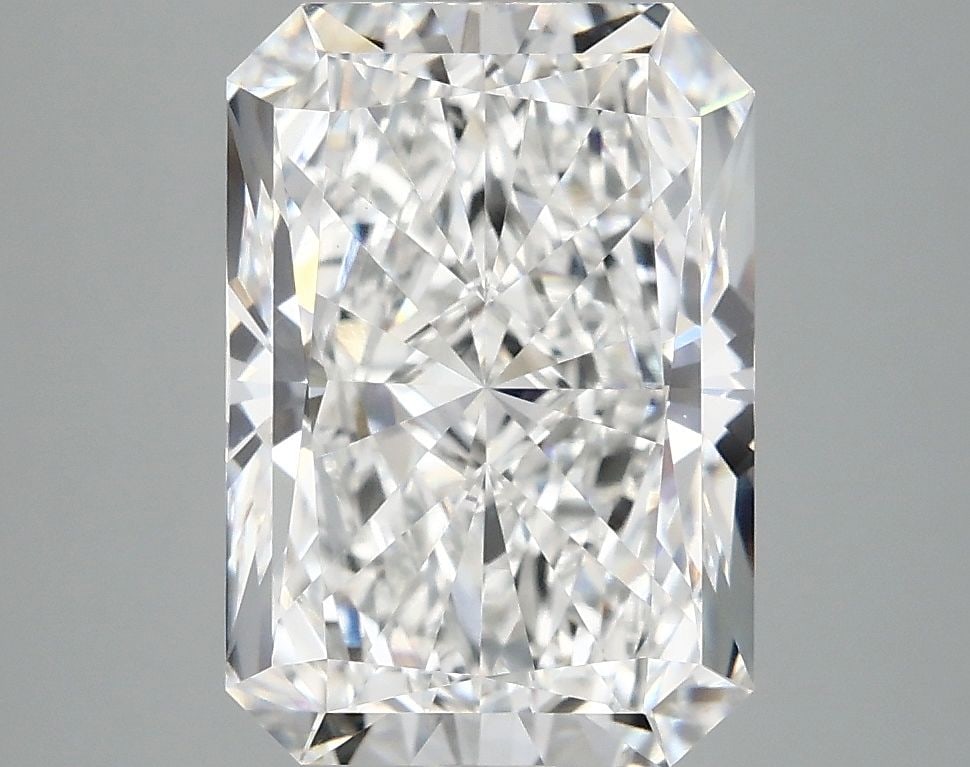 IGI Radiant 4.01ct E VVS2 - Loose Lab Diamond: IGI Radiant 4.01ct E VVS2 - Loose Lab Diamond Item Specifics: Source: This Is A Real Diamond Grown In A Lab Not Mined. Carat: 4.01 Cut: - Color: E Clarity: VVS2 Polish: EX Symmetry: EX Measurements: 1