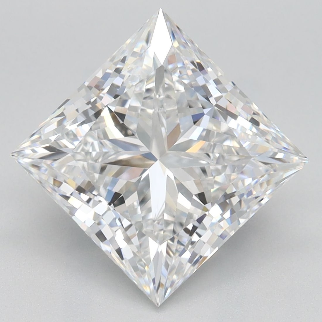 GIA Princess 4.18ct D VVS2 - Loose Lab Diamond: GIA Princess 4.18ct D VVS2 - Loose Lab Diamond Item Specifics: Source: This Is A Real Diamond Grown In A Lab Not Mined. Carat: 4.18 Cut: - Color: D Clarity: VVS2 Polish: EX Symmetry: EX Measurements: 