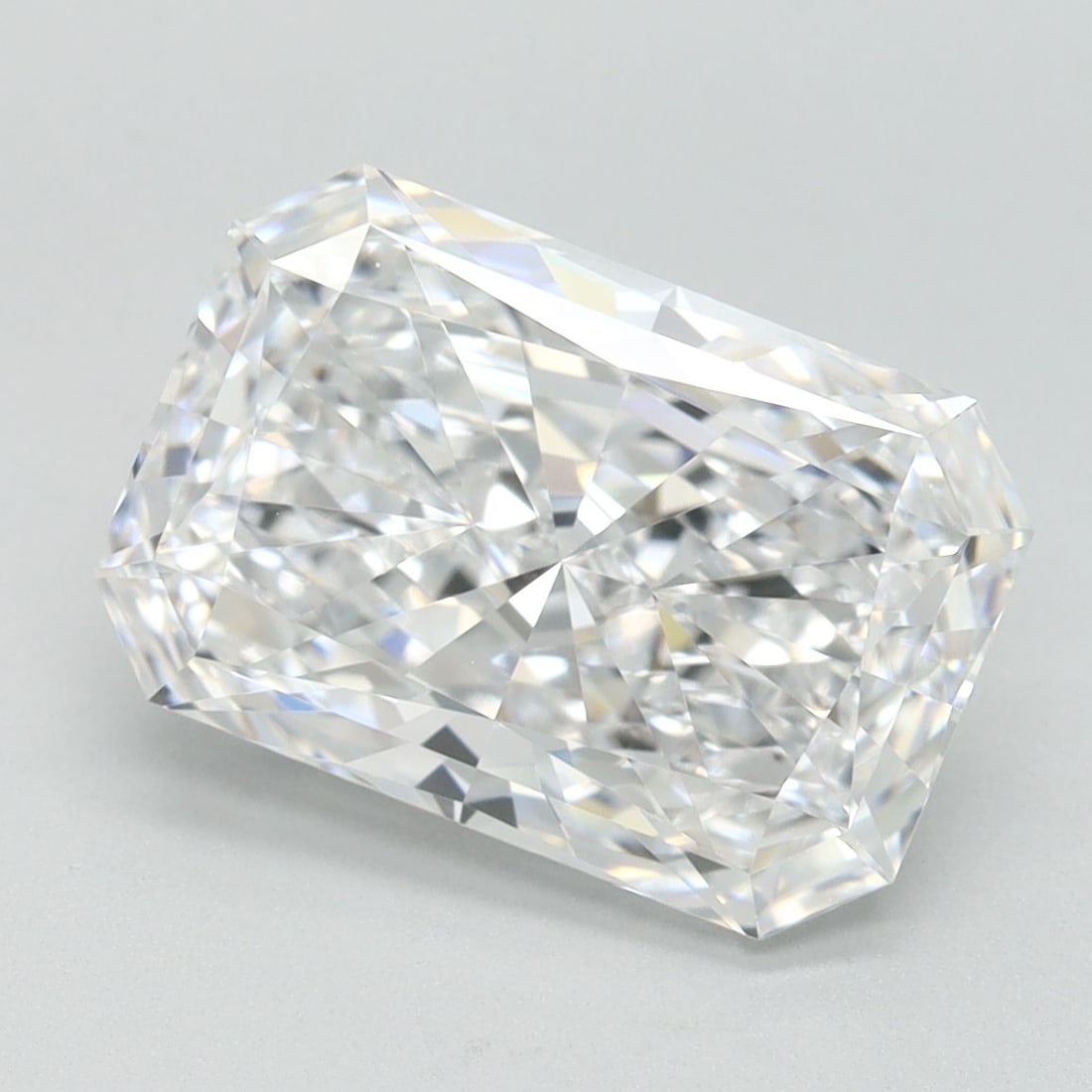 IGI Radiant 3.03ct D FL - Loose Lab Diamond: IGI Radiant 3.03ct D FL - Loose Lab Diamond Item Specifics: Source: This Is A Real Diamond Grown In A Lab Not Mined. Carat: 3.03 Cut: - Color: D Clarity: FL Polish: EX Symmetry: EX Measurements: