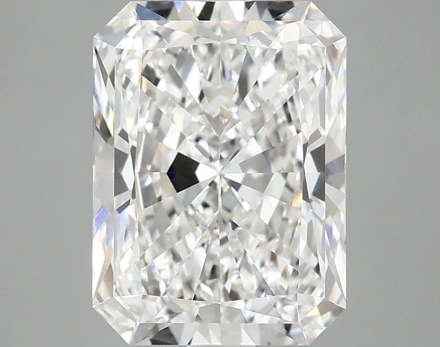 IGI Radiant 3.1ct D VVS2 - Loose Lab Diamond: IGI Radiant 3.1ct D VVS2 - Loose Lab Diamond Item Specifics: Source: This Is A Real Diamond Grown In A Lab Not Mined. Carat: 3.1 Cut: - Color: D Clarity: VVS2 Polish: EX Symmetry: EX Measurements: 10.