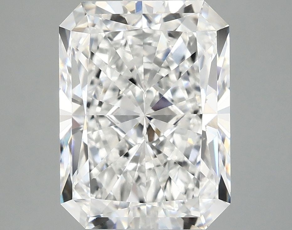 IGI Radiant 4.03ct E VVS2 - Loose Lab Diamond: IGI Radiant 4.03ct E VVS2 - Loose Lab Diamond Item Specifics: Source: This Is A Real Diamond Grown In A Lab Not Mined. Carat: 4.03 Cut: - Color: E Clarity: VVS2 Polish: EX Symmetry: EX Measurements: 1