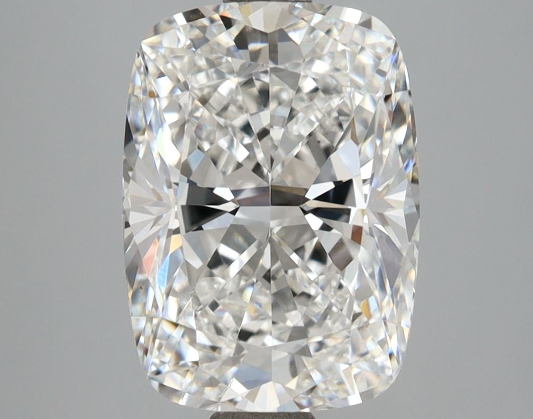 IGI Cushion Modified 3.93ct E VVS2 - Loose Lab Diamond: IGI Cushion Modified 3.93ct E VVS2 - Loose Lab Diamond Item Specifics: Source: This Is A Real Diamond Grown In A Lab Not Mined. Carat: 3.93 Cut: - Color: E Clarity: VVS2 Polish: EX Symmetry: EX