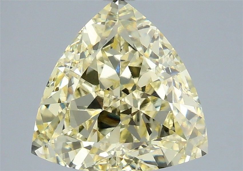 IGI Triangular 4.04ct Fancy Yellow VVS2 - Loose Lab Diamond: IGI Triangular 4.04ct Fancy Yellow VVS2 - Loose Lab Diamond Item Specifics: Source: This Is A Real Diamond Grown In A Lab Not Mined. Carat: 4.04 Cut: - Color: Fancy Yellow Clarity: VVS2 Polish: EX Sym