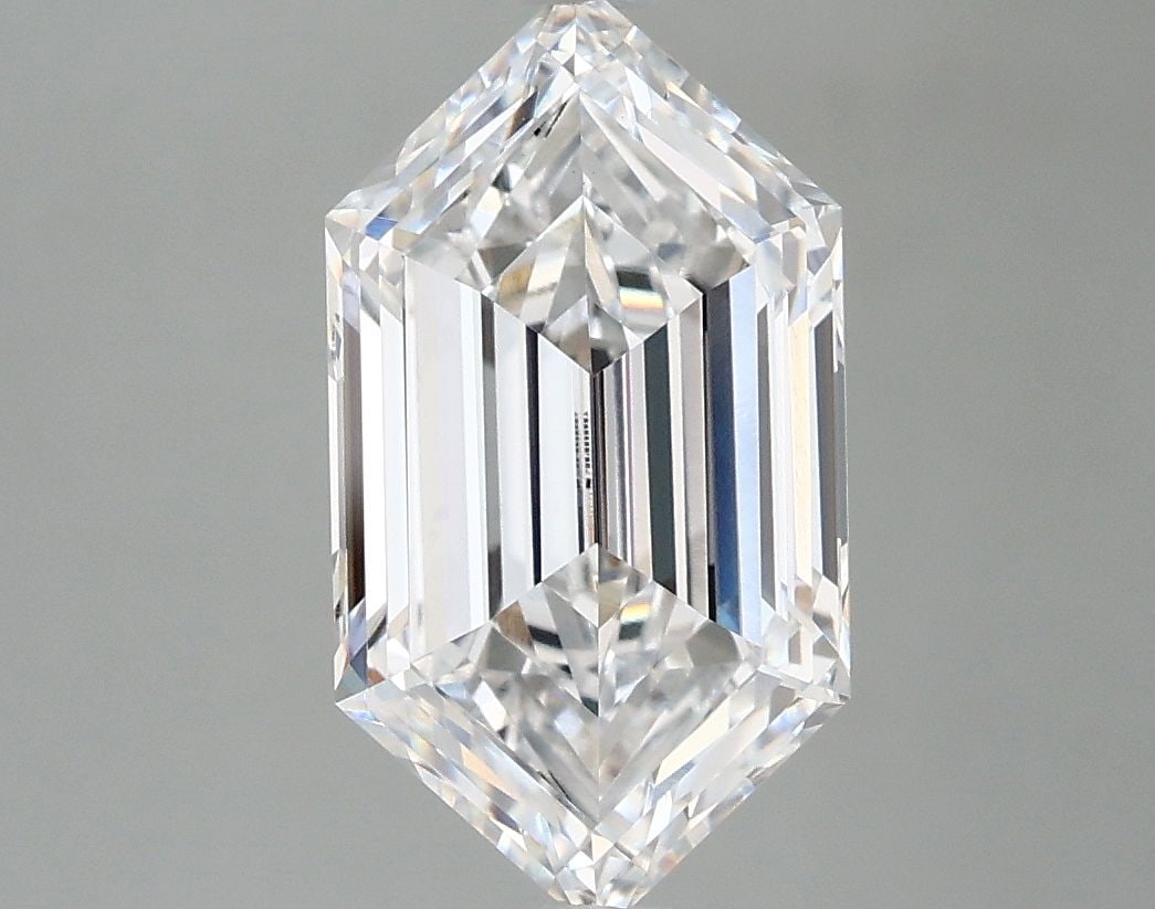 IGI Hexagonal 2.92ct D VVS2 - Loose Lab Diamond: IGI Hexagonal 2.92ct D VVS2 - Loose Lab Diamond Item Specifics: Source: This Is A Real Diamond Grown In A Lab Not Mined. Carat: 2.92 Cut: - Color: D Clarity: VVS2 Polish: EX Symmetry: EX