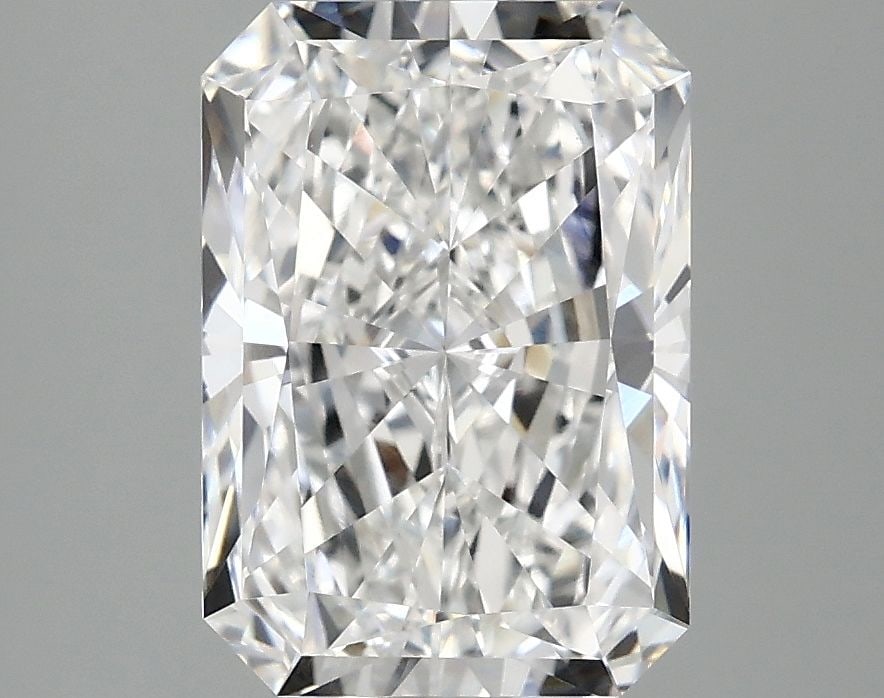 IGI Radiant 3.09ct E VVS2 - Loose Lab Diamond: IGI Radiant 3.09ct E VVS2 - Loose Lab Diamond Item Specifics: Source: This Is A Real Diamond Grown In A Lab Not Mined. Carat: 3.09 Cut: - Color: E Clarity: VVS2 Polish: EX Symmetry: EX Measurements: