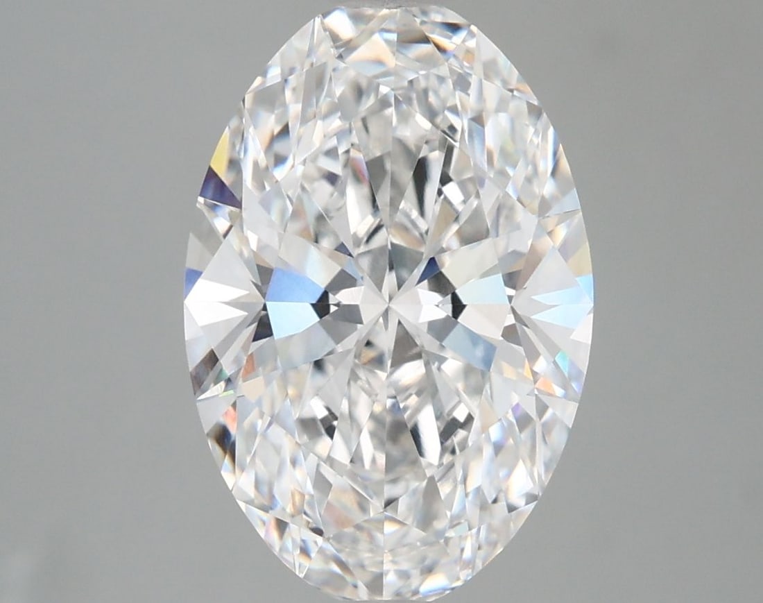 IGI Oval 4.04ct E VVS1 - Loose Lab Diamond: IGI Oval 4.04ct E VVS1 - Loose Lab Diamond Item Specifics: Source: This Is A Real Diamond Grown In A Lab Not Mined. Carat: 4.04 Cut: - Color: E Clarity: VVS1 Polish: EX Symmetry: EX Measurements: 13.5